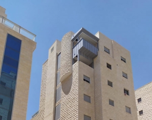 בניית מרפסת תלויה