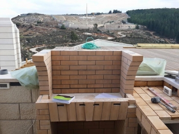 מנגל בפנטהאווס